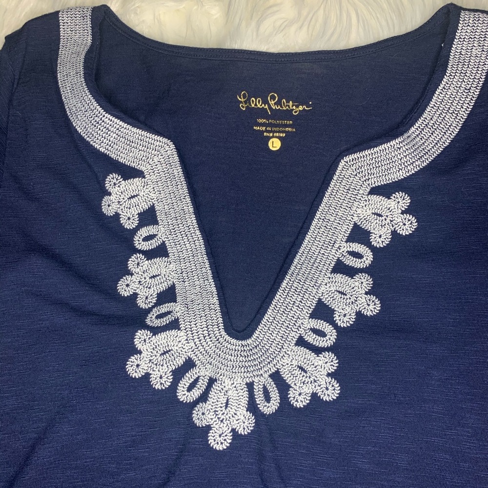 Lily Pulitzer Dress Tshirt material. Vneck - Picture 1 of 7